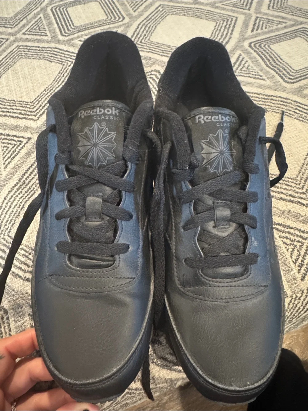 Reebok Men's Black Leather Low-Top Sneakers